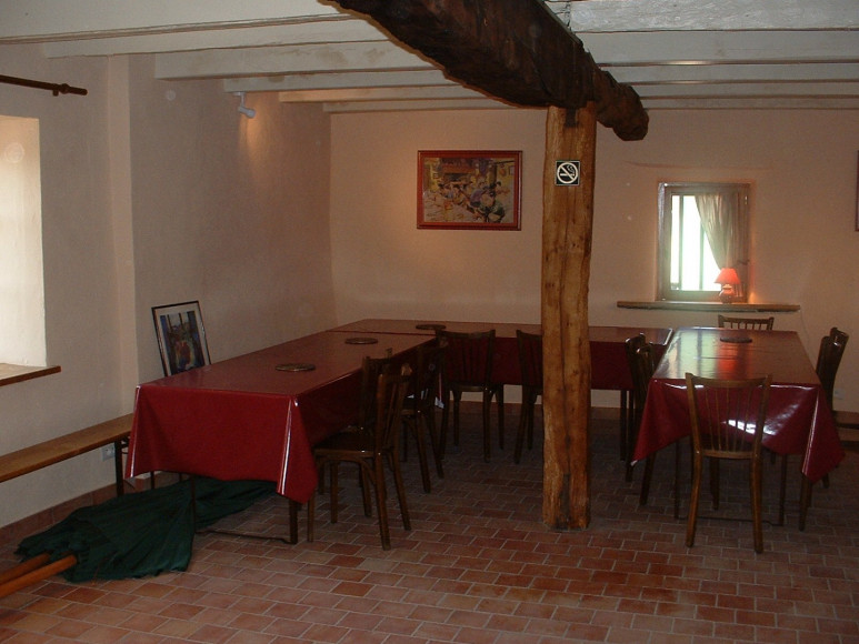 G&icirc;te &laquo;Le Pré Roy - 15 personnes - Château Thivin&raquo;